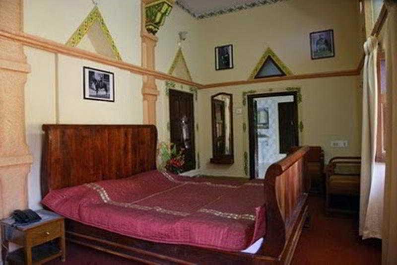 Krishna Prakash Heritage Haveli Джодпур Екстериор снимка