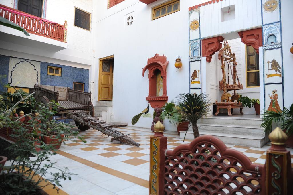 Krishna Prakash Heritage Haveli Джодпур Екстериор снимка